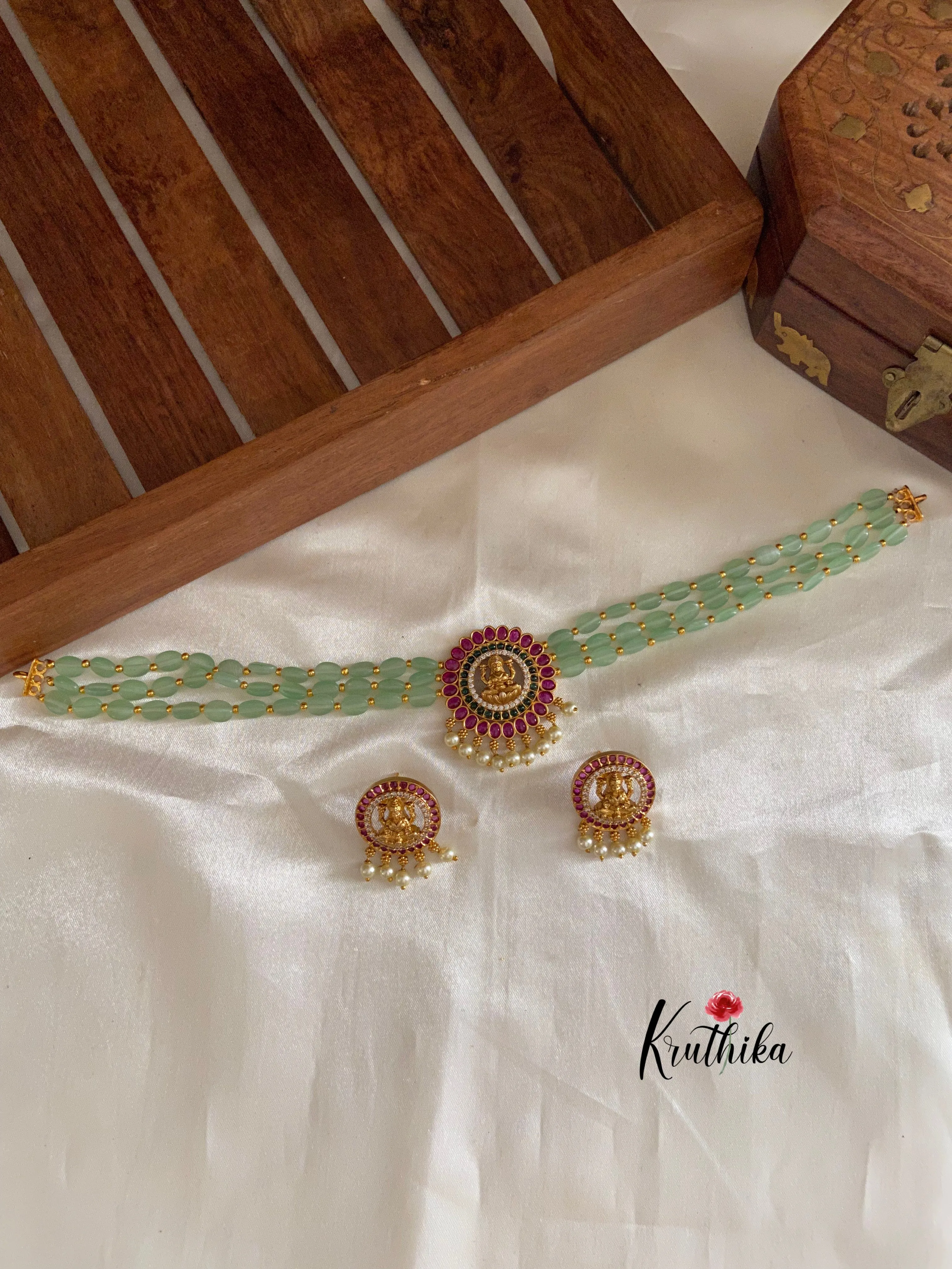 Beads choker with Lakshmi Devi pendant NC630