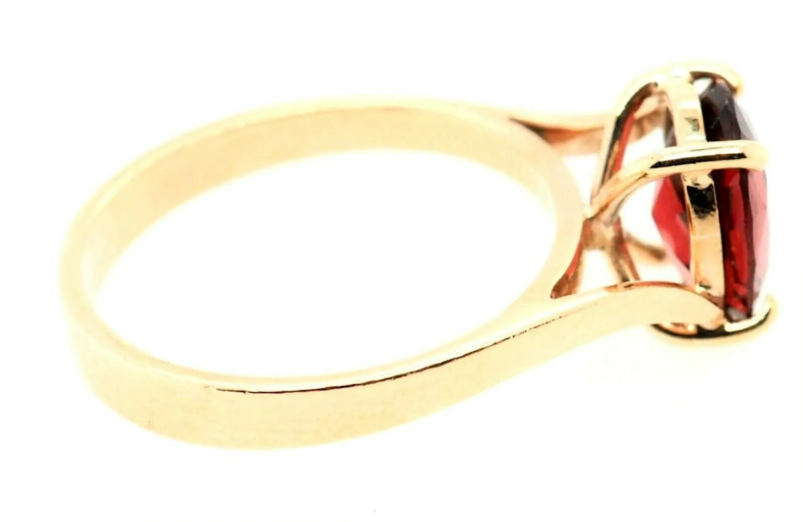 Garnet & 9ct Yellow Gold Handmade Ring - Single Stone - Fine Jewellery - Size L