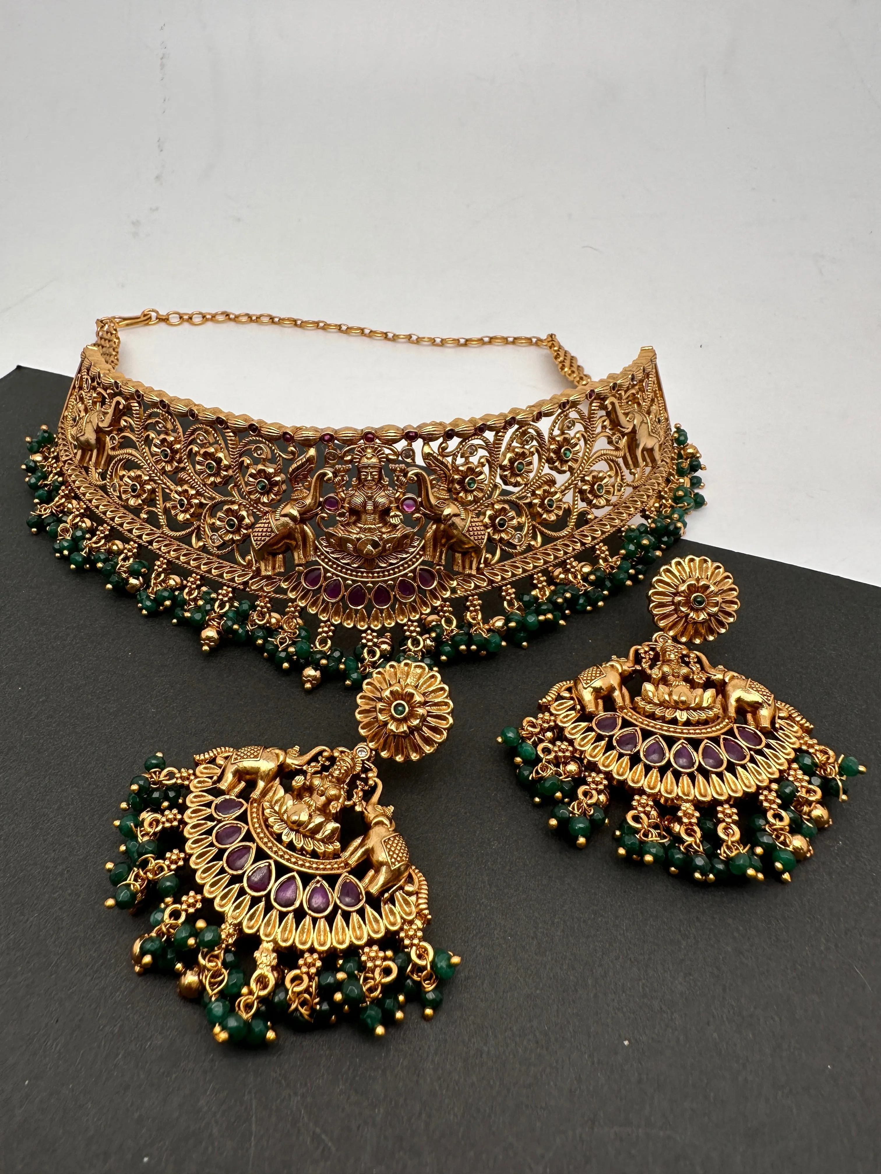 Goddess Lakshmi Premium Matte Finish Red Stone Green Beads Nakshi Choker