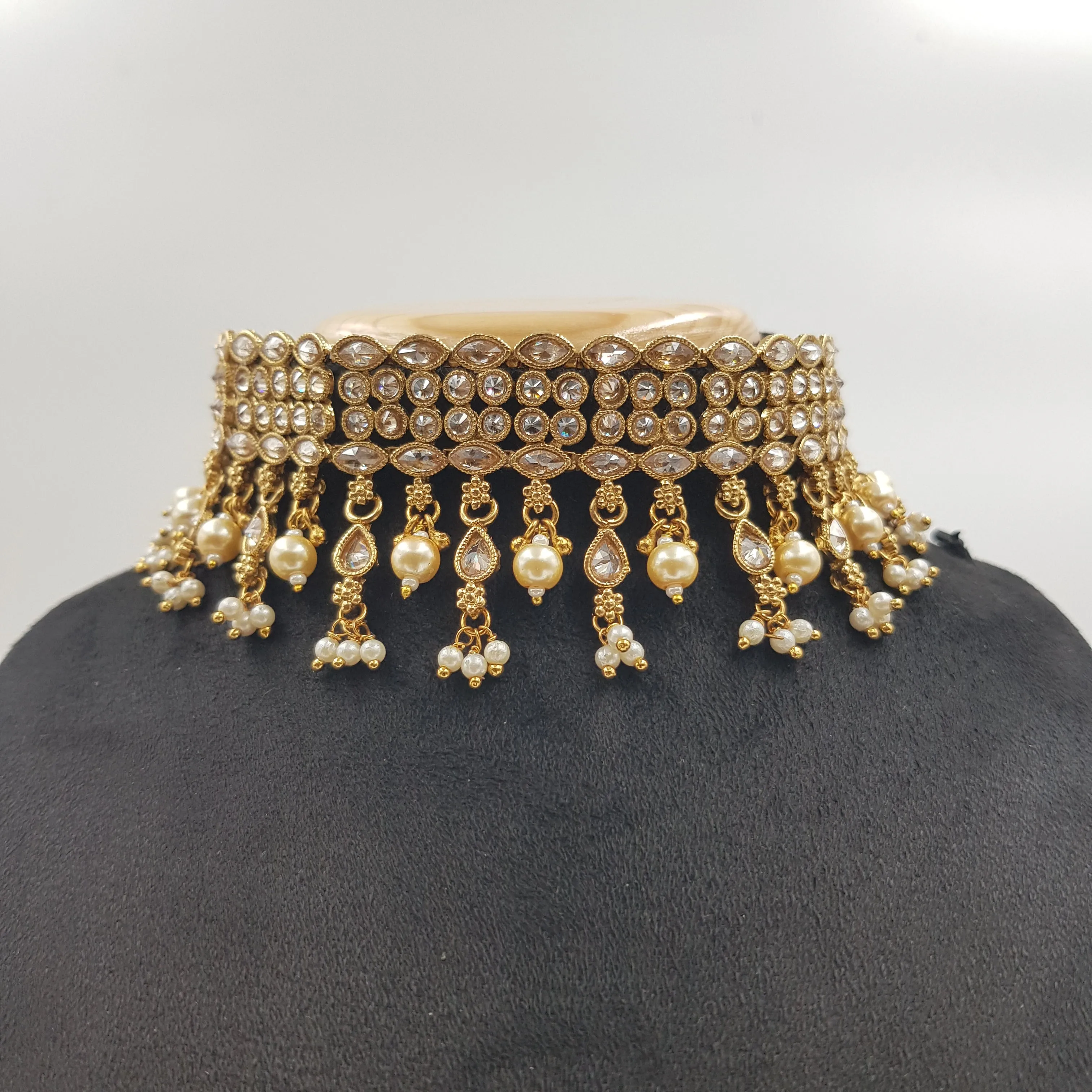 Gold Gold Look Necklace Set 12774-9323