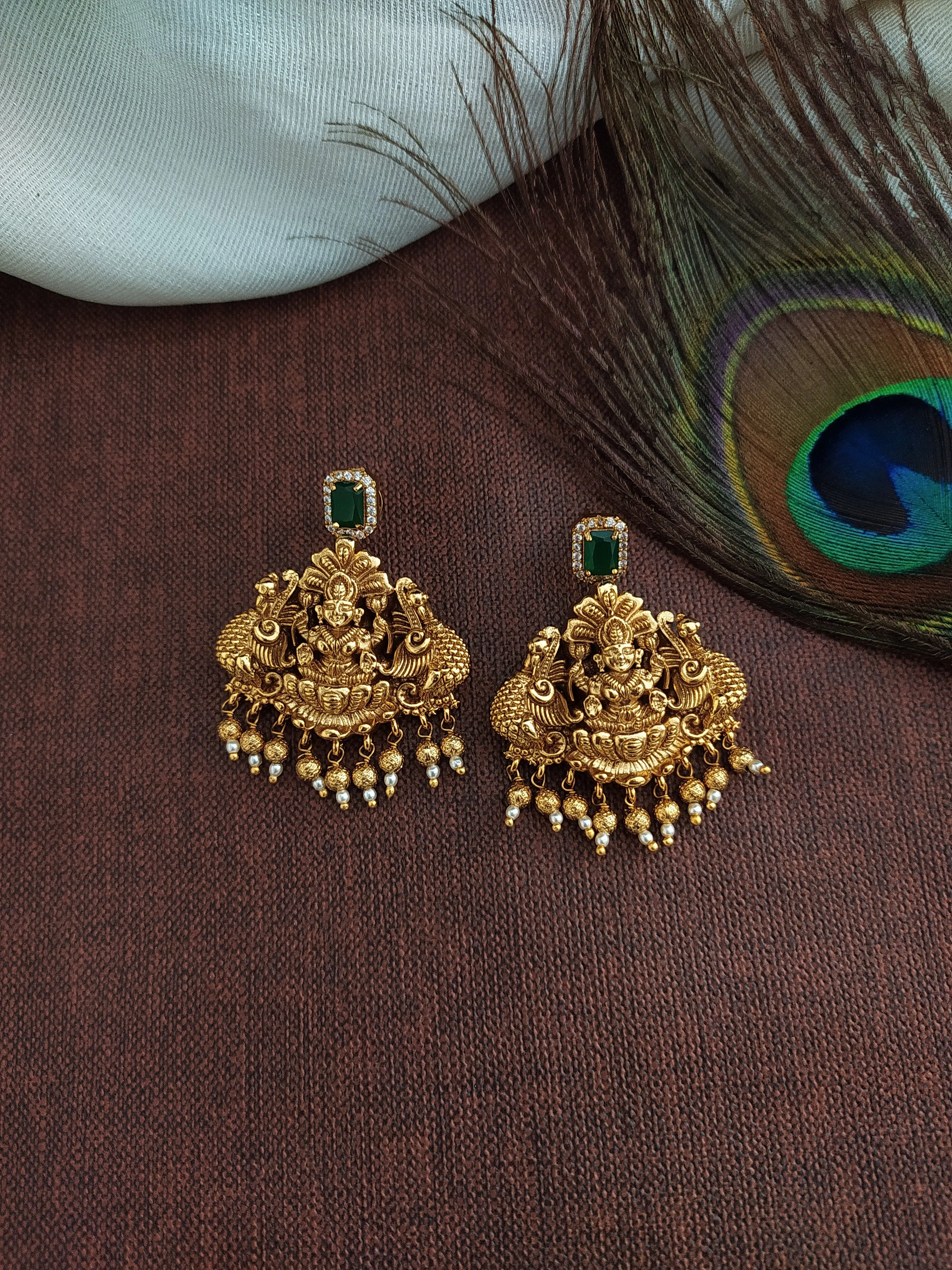 Mini Antique Choker with 3D Lakshmi and Peacock Motifs