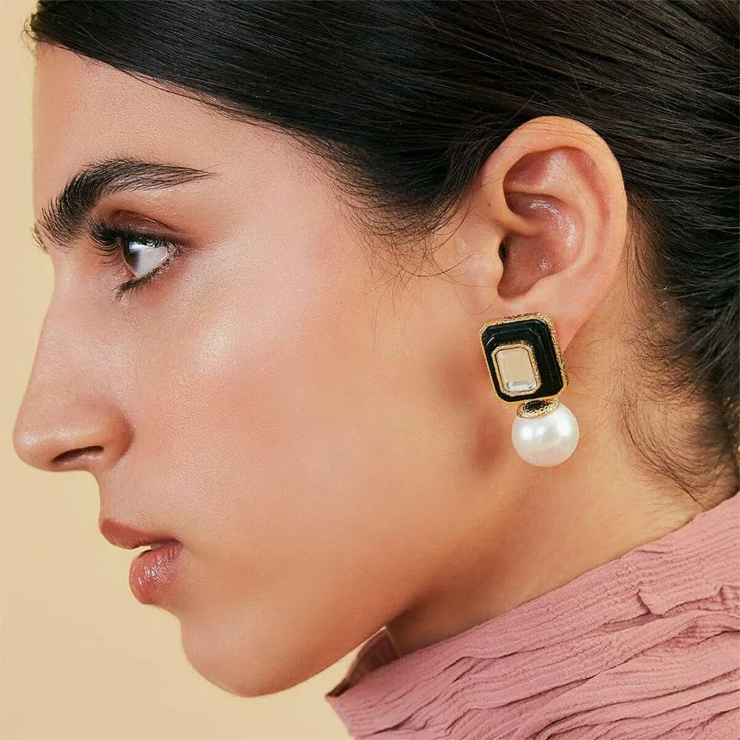 Noor Drop Earrings