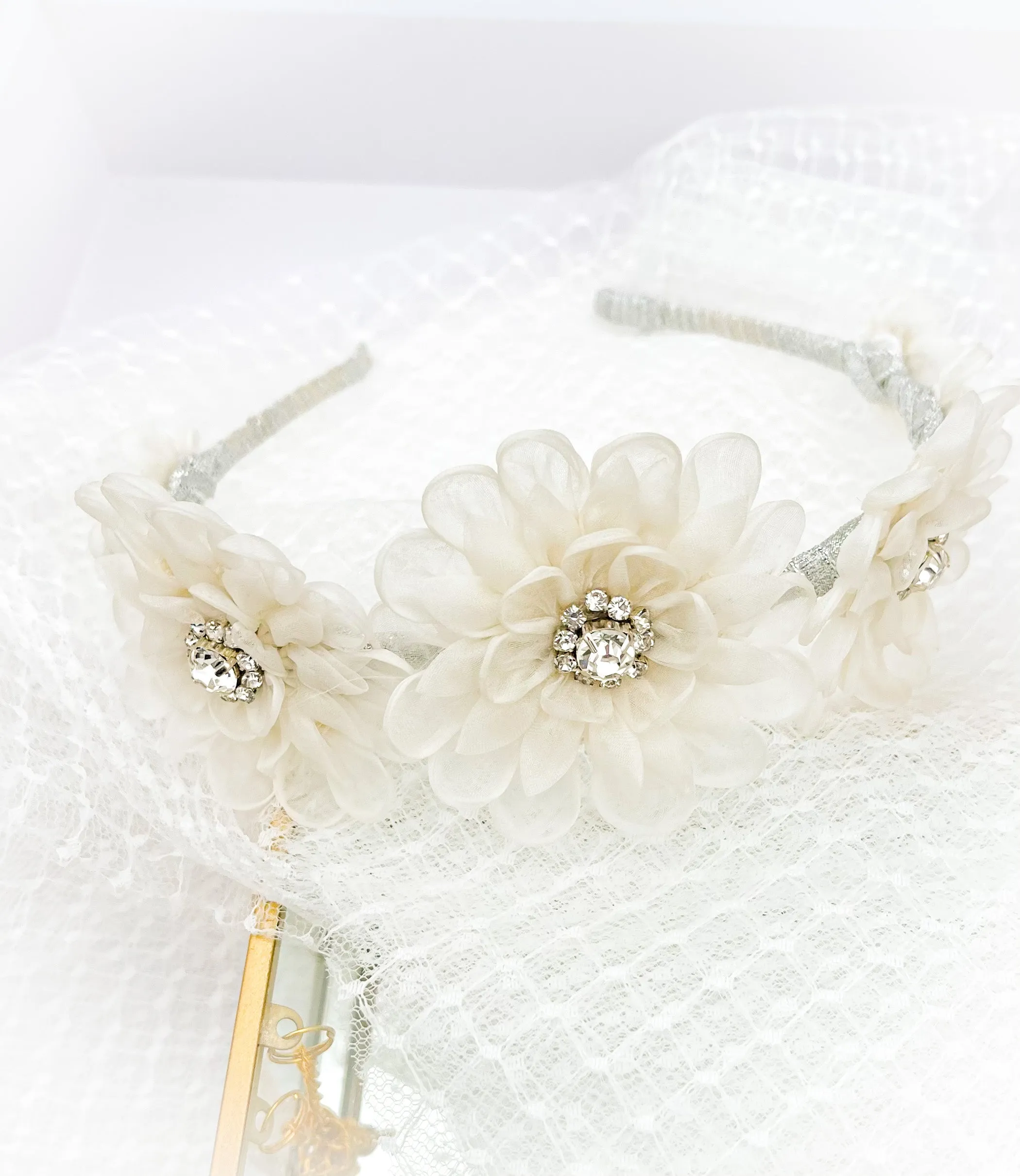 silk flowers headband BRIGIDA- 24043